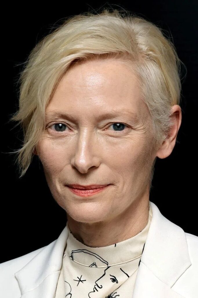 蒂尔达·斯文顿(Tilda Swinton):雌雄同体美学的银幕炼金术师